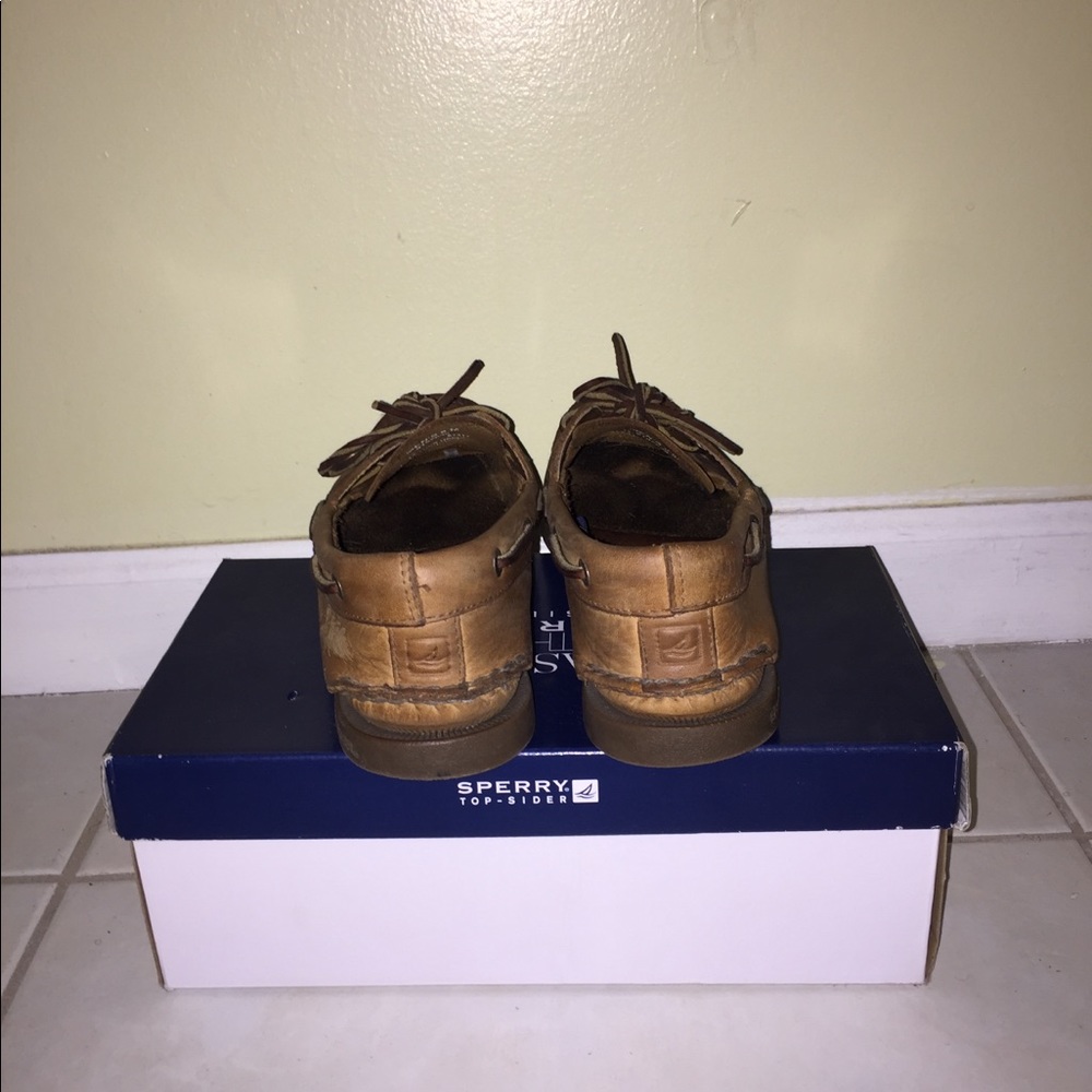 Tan sperrys - Picture 4 of 4